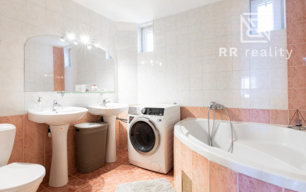 PREDANÉ - RD , Jasovská ul. Pereš