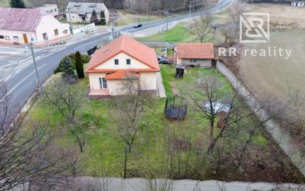 PREDANÉ - 6-izbový RD po rekonštrukcii v Rudníku na pozemku 1794m2