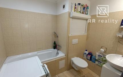 Na predaj 3 izbový byt v lokalite Košice – Juh na Rosnej ul.