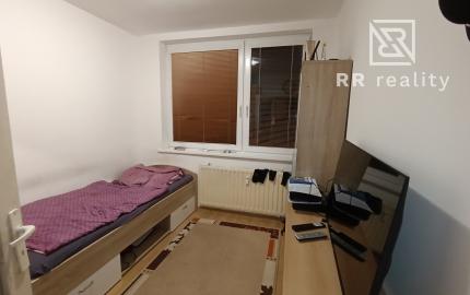 Na predaj 3 izbový byt v lokalite Košice – Juh na Rosnej ul.