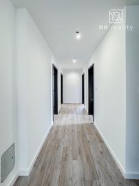 ĎURKOV, novostavba RD na kľúč, pozemok 600m2, komplet IS, TČ