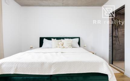Luxusná moderná novostavba 4i RD - Cestice 14 min od KE