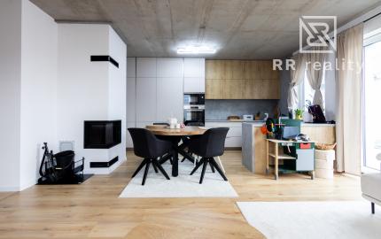 Luxusná moderná novostavba 4i RD - Cestice 14 min od KE