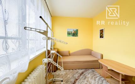 PREDANÉ - Na predaj 4i byt s loggiou, Terasa - Čapajevova