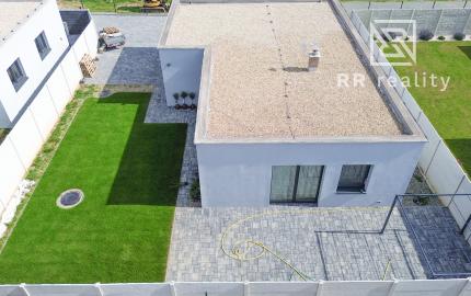 Luxusná moderná novostavba 4i RD - Cestice 14 min od KE