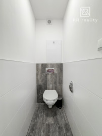 2,5 izbový byt, KE- Terasa, 9/10p., kompletná rekonštrukcia