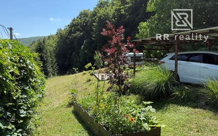 NA PREDAJ - veľký stavebný pozemok v Zlatej Idke 2698m2