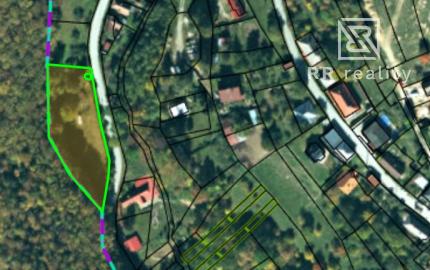 NA PREDAJ - veľký stavebný pozemok v Zlatej Idke 2698m2