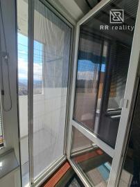 Komplet prerobený 85m2 4 izbový byt Košice Dargovských Hrdinov