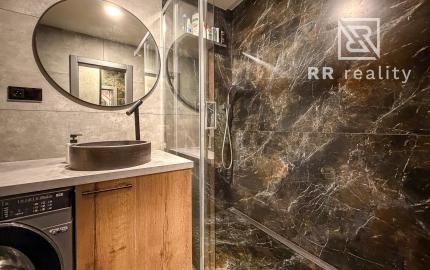 Zariadený luxusný 3-izbový byt po kompletnej rekonštrukcii