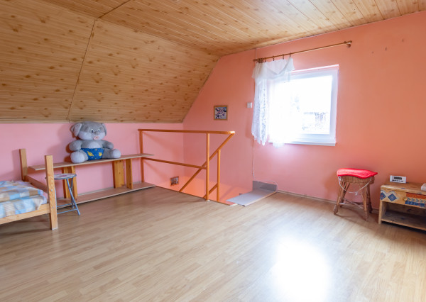 PREDANÉ - Záhrada s murovanou chatkou - Košické Oľšany