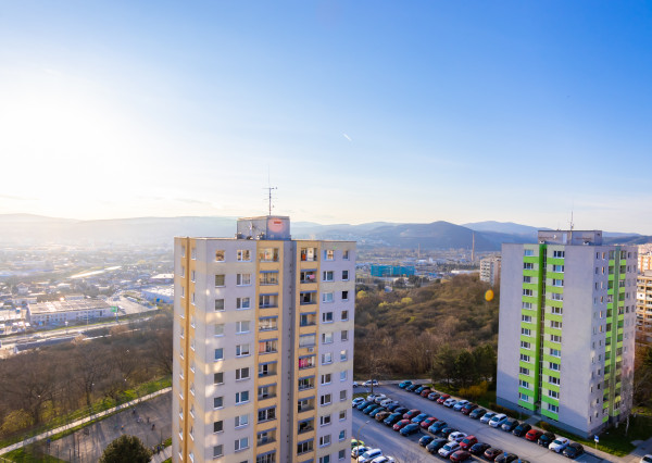 PREDANÉ - 3izbový byt s Loggiou,výhľad na celé mesto,Furča