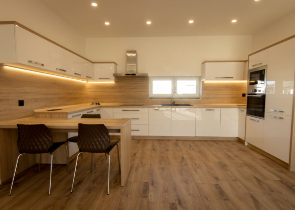 Skolaudovaná Novostavba RD na kľuč k nasťahovaniu – Geča