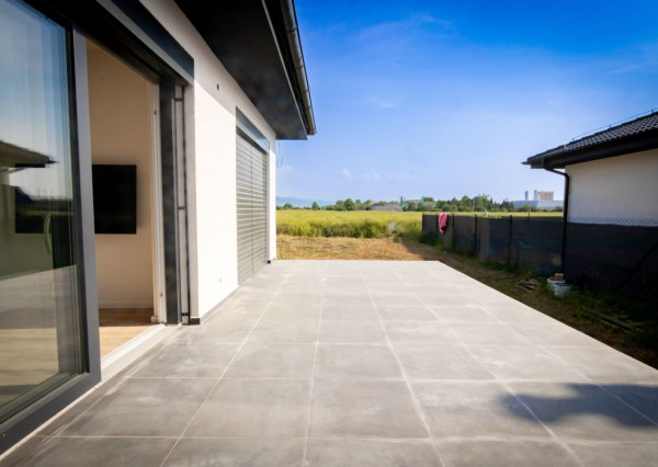 Skolaudovaná Novostavba RD na kľuč k nasťahovaniu – Geča