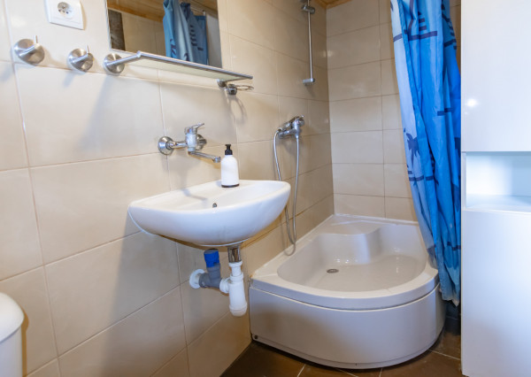 Chata na predaj -  skvelá poloha, len kúsok od Košíc.