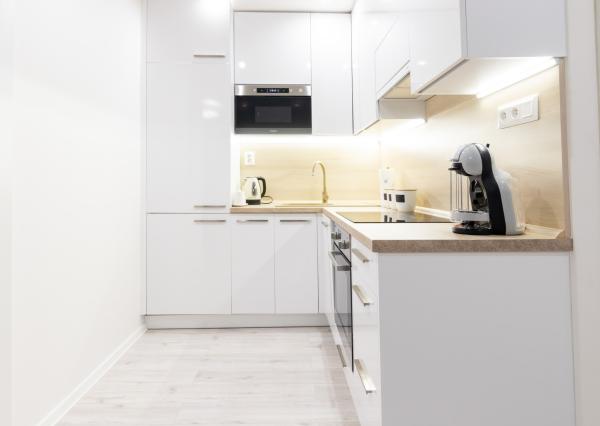 PREDANÉ 1,5 izbový byt po kompletnej rekonštrukcii