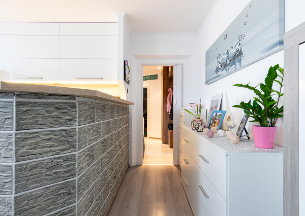 PREDANÉ - 3izbový byt 55m2+6m loggia, Terasa