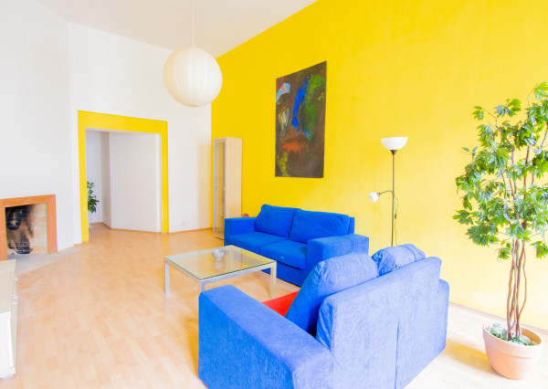 PREDANÉ - 3-izbový byt s krbom, 90 m2, centrum (Mäsiarska ul.)