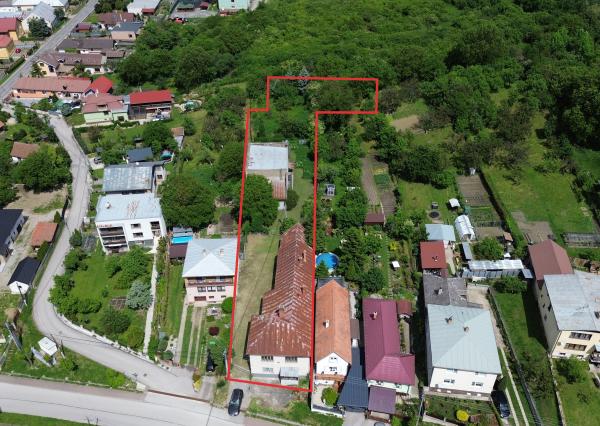 PREDANÉ - Nižná Myšľa pozemok 2664m2, budovy s úžitkovou výmerou 600m2