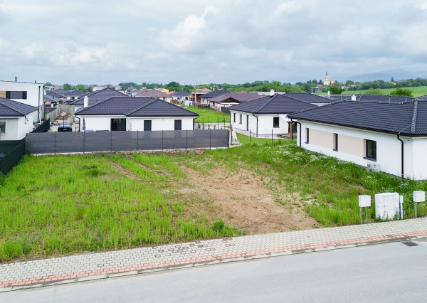 PREDANÉ - NOVÉ MOKRANCE, stavebný pozemok 500m2