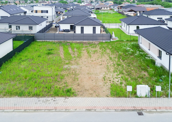 PREDANÉ - NOVÉ MOKRANCE, stavebný pozemok 500m2