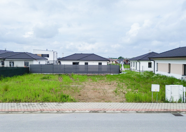 PREDANÉ - NOVÉ MOKRANCE, stavebný pozemok 500m2