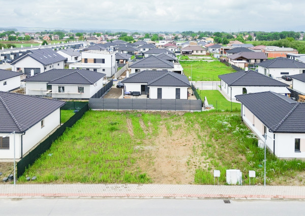 PREDANÉ - NOVÉ MOKRANCE, stavebný pozemok 500m2