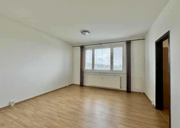 NA PRENÁJOM 3izbový byt Dargovských hrdinov