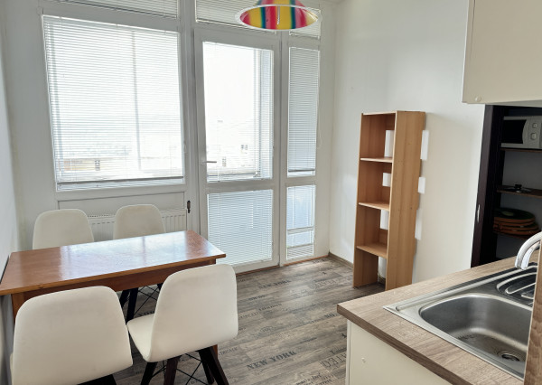 NA PRENÁJOM 3izbový byt Dargovských hrdinov