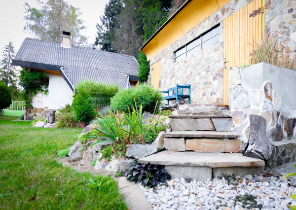 Murovaná chata pod lesom - Kostoľany nad Hornádom