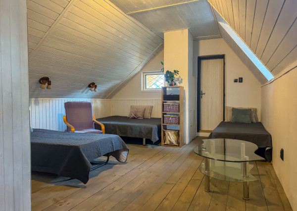 Murovaná chata pod lesom - Kostoľany nad Hornádom