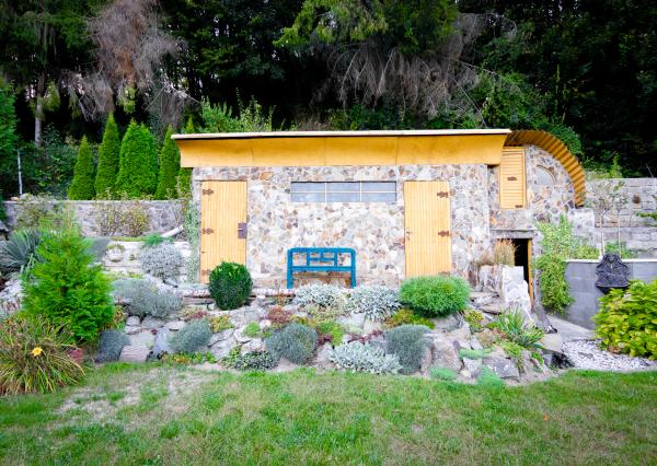 Murovaná chata pod lesom - Kostoľany nad Hornádom