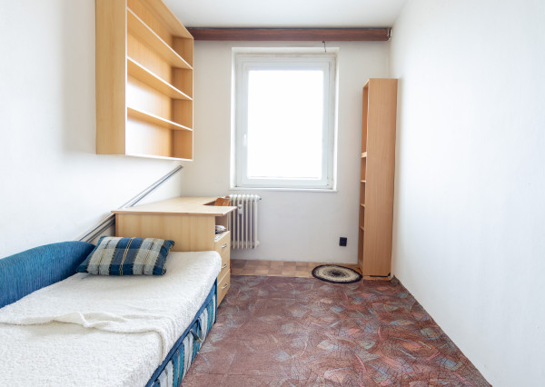 PREDANÉ - 4 izb. byt, Terasa - 73 m2