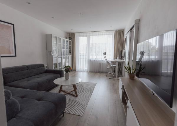 PREDANÉ - 3 izbový byt po kompletnej rekonštrukcii - Karpatská ul.