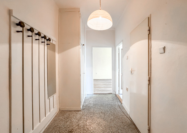 PREDANÉ 3izbový tehlový byt 72m2+9m2 pivnica