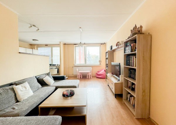 PREDANÉ - 3izb. pražský byt 71m2 Uralská ul.