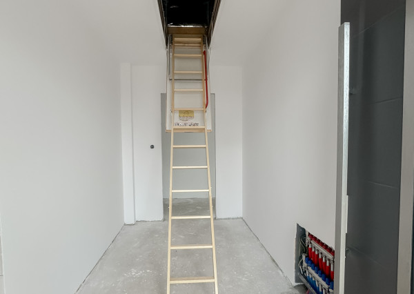 PREDANÉ - Novostavba 4i RD, NOVÉ MOKRANCE, všetky IS, asfaltové cesty