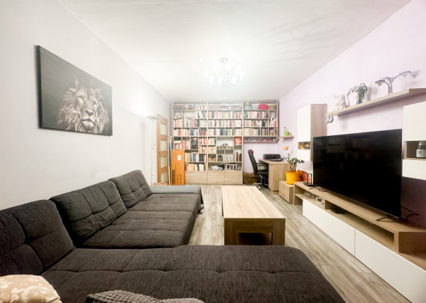 PREDANÉ - 3-izbový byt 82m2 + 2x loggia, po rekonštrukcii