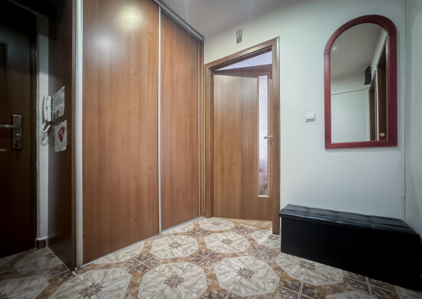 3-izbový pražský byt 71m2 + 6m loggia, MnB - Severná ul.