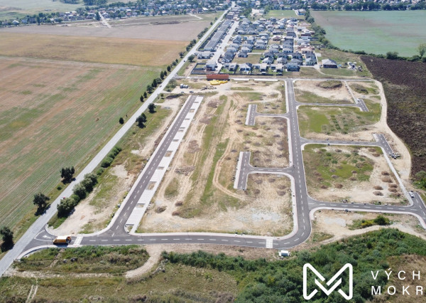 Pozemok so stavebným povolením DVOJDOM - VÝCHODNÉ MOKRANCE