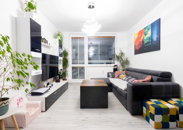 PREDANÉ 1,5 izbový pražský byt 40m2, Krosnianska ul.