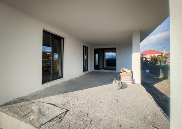 ĎURKOV, novostavba RD na kľúč, pozemok 600m2, komplet IS, TČ