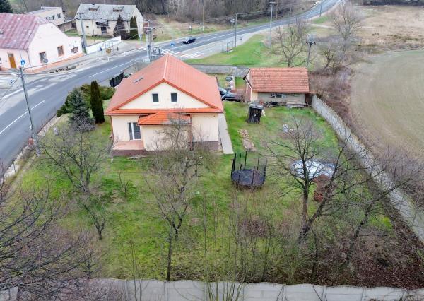 PREDANÉ - 6-izbový RD po rekonštrukcii v Rudníku na pozemku 1794m2