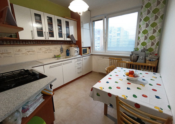 Na predaj 3 izbový byt v lokalite Košice – Ťahanovce.