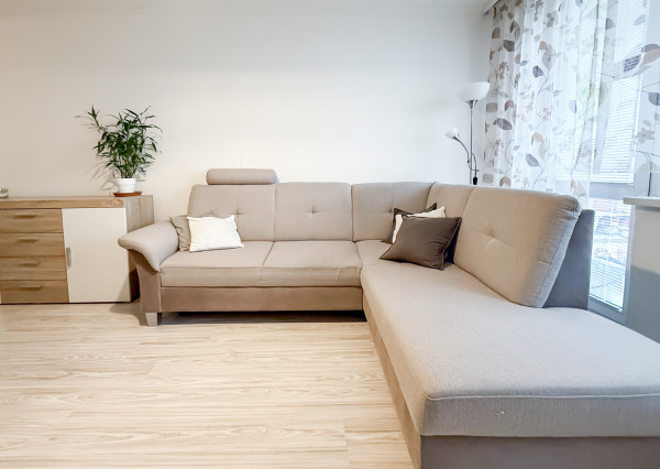 PRENÁJOM 2i Turgenevova, 650€ vrátane energií, internetu, TV