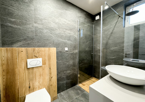 Luxusná moderná novostavba na kľúč - Nováčany 15 min od KE