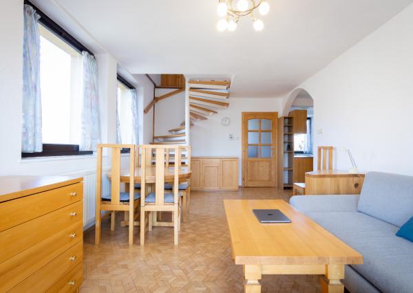 PRENAJATÉ - 3 izbový mezonet/apartmán v Dolnom Smokovci