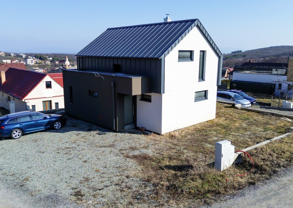 PREDANÉ - RD BAŠKA - 4i novostavba