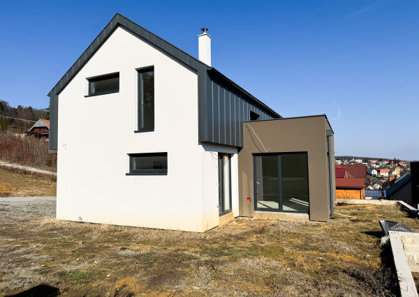 PREDANÉ - RD BAŠKA - 4i novostavba