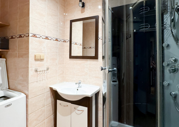 PREDANÉ - Na predaj 4i byt s loggiou, Terasa - Čapajevova